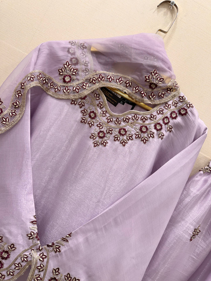 Pakistani Formal suits 2950