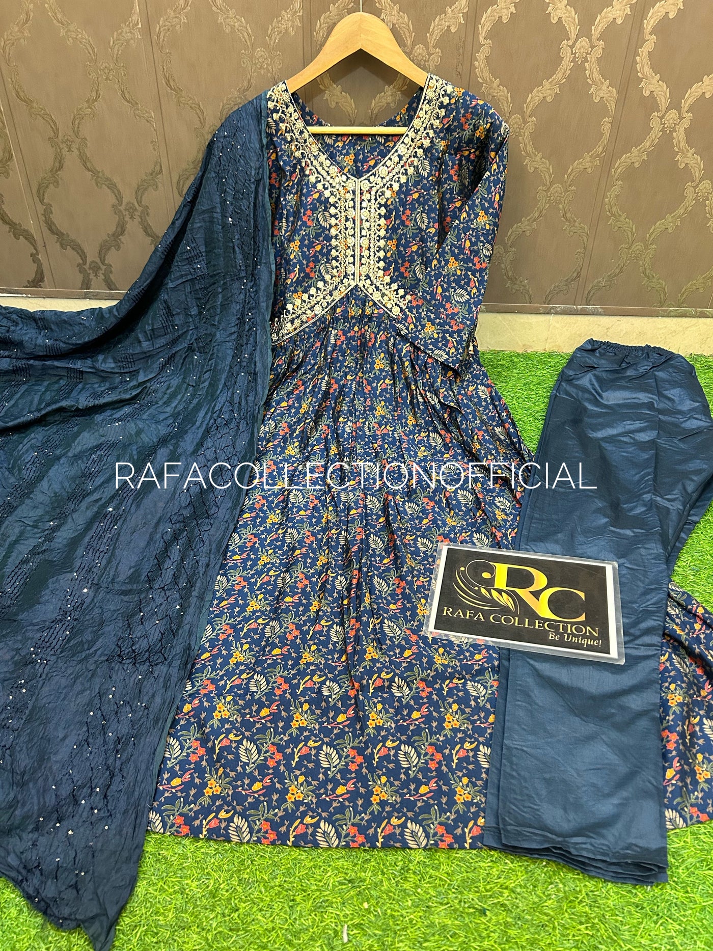 Alia cut suit 027