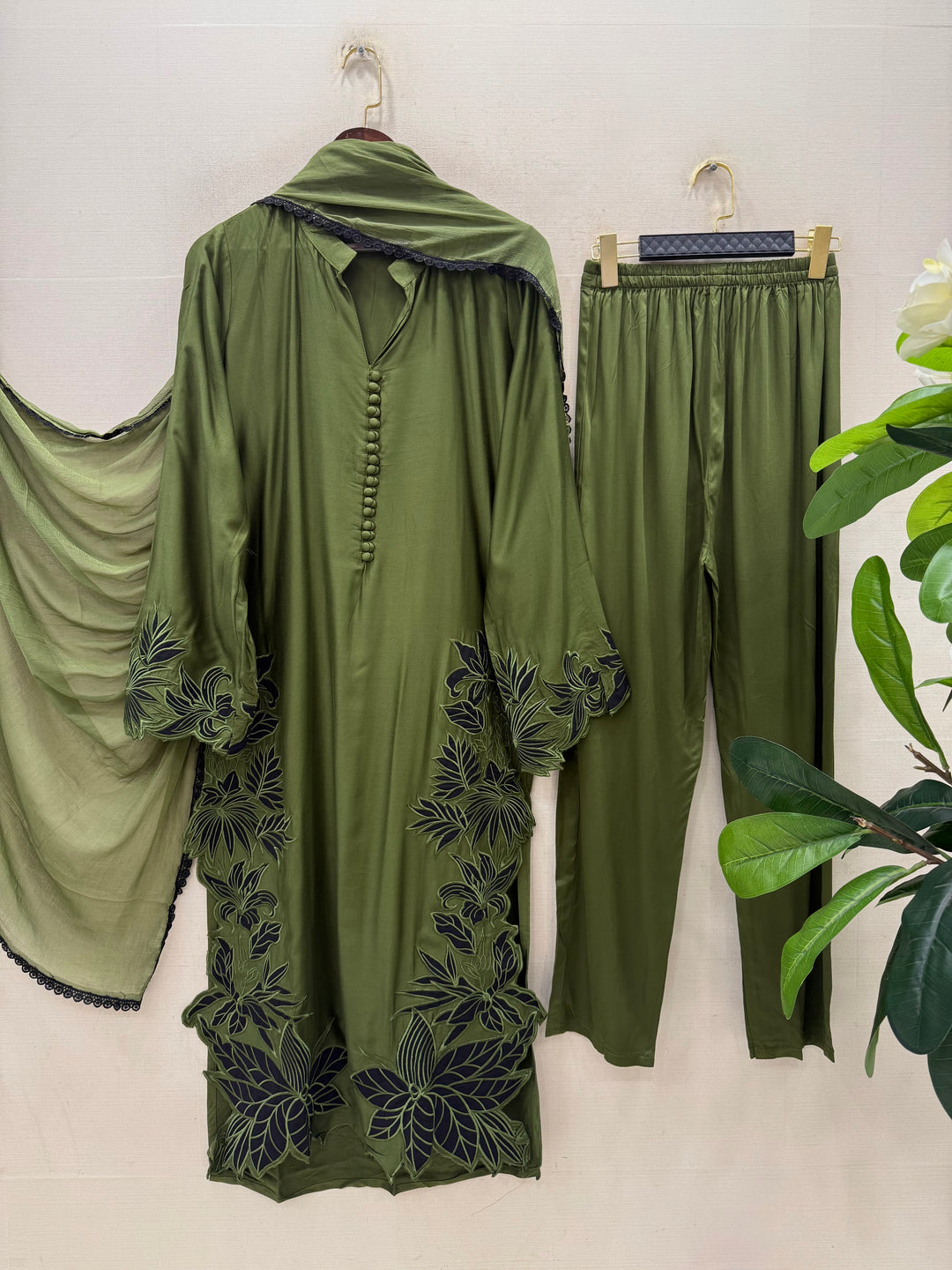 Cutwork Long Suits